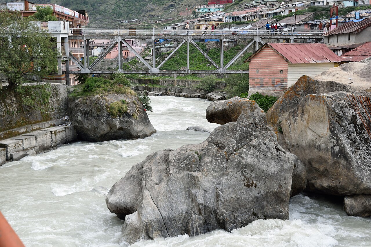 Alaknanda river near Badrinath